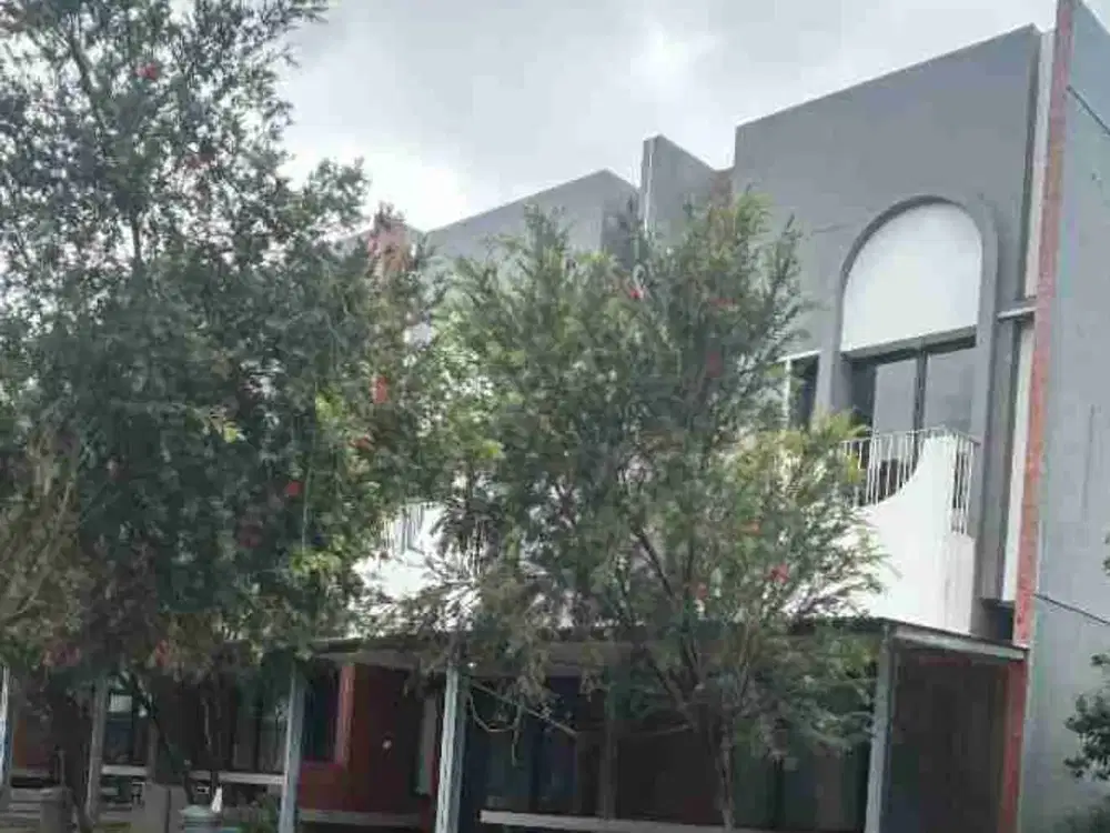 Dijual Rumah Bagus Siap Huni di BSD City