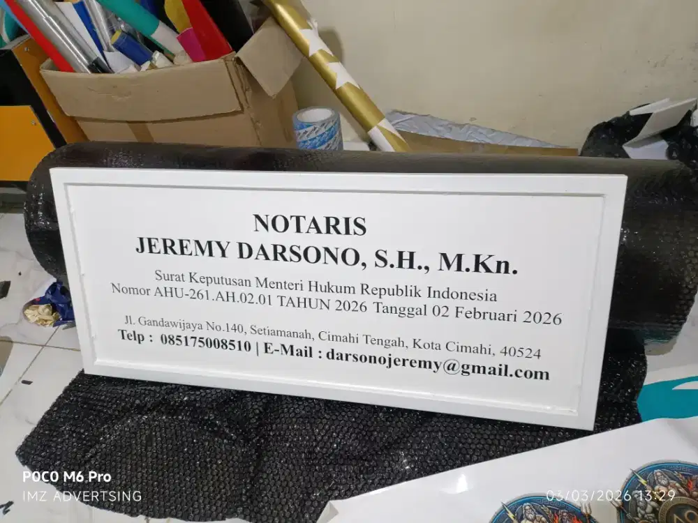 Plang nama notaris atau apotek outdor dan indor