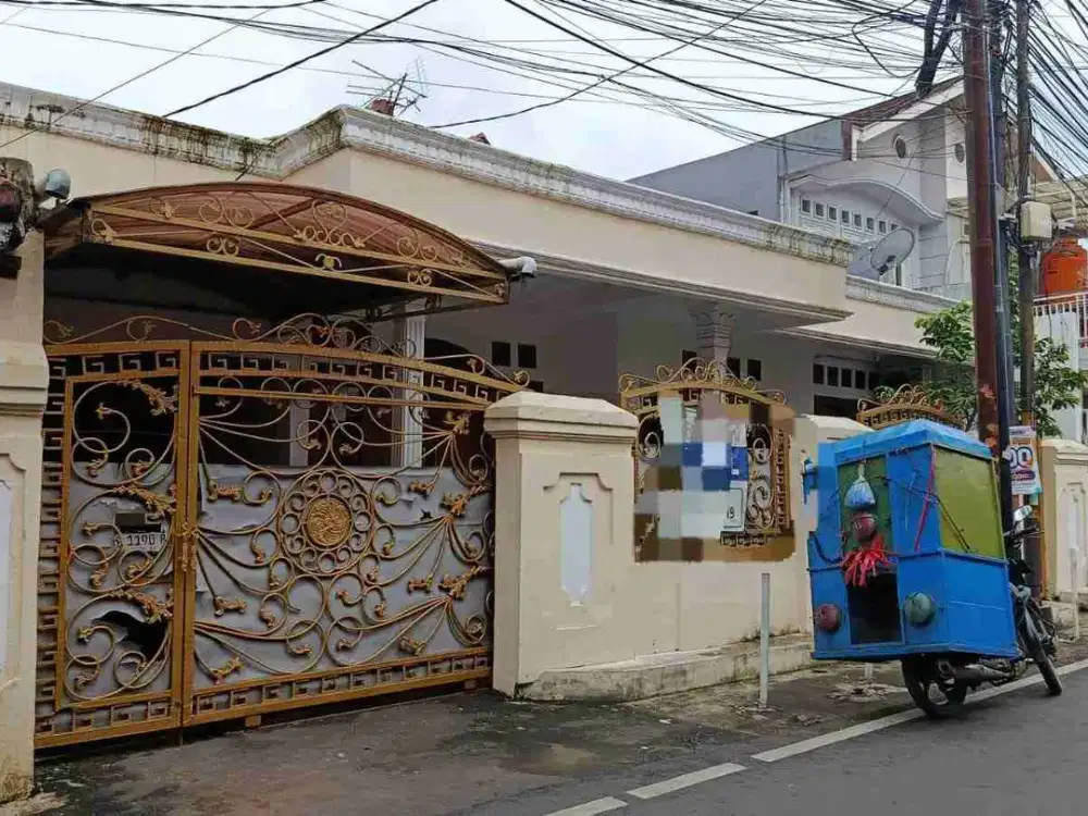 Dijual Rumah Strategis Siap Huni di Cipinang, Jakarta Timur