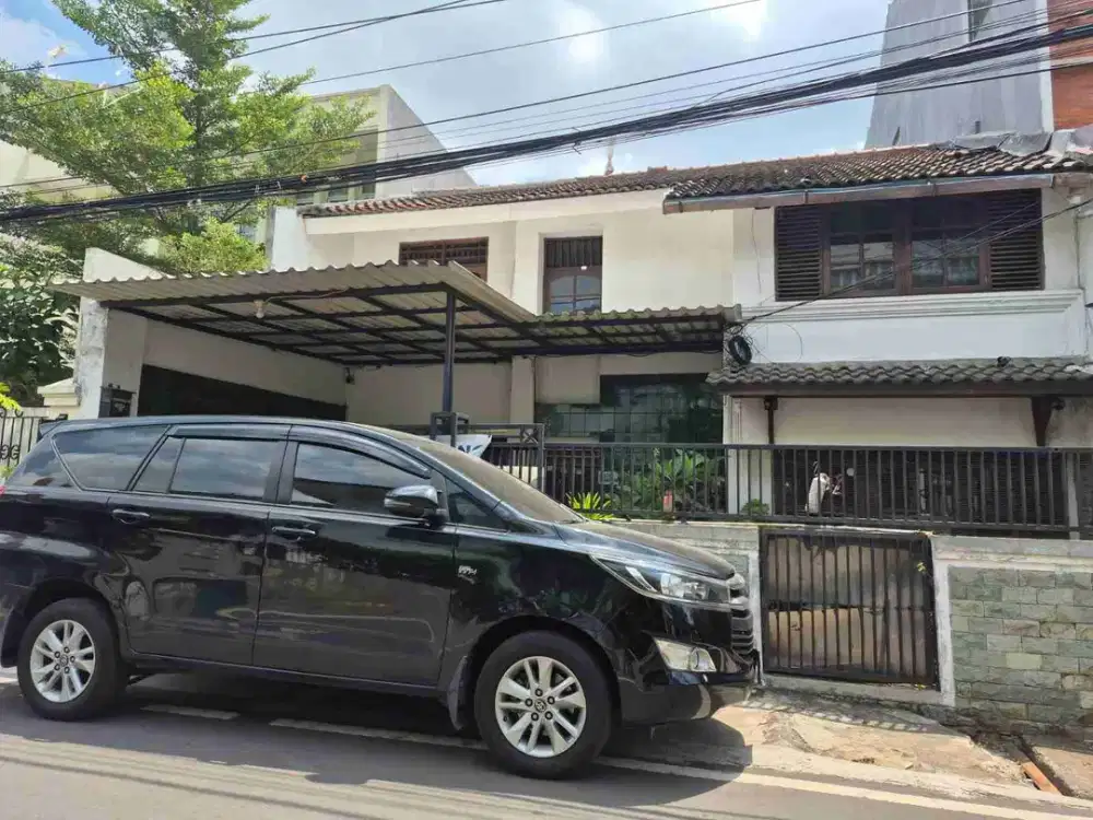 Dijual Rumah Strategis Siap Huni di Cempaka Putih Jakarta Pusat