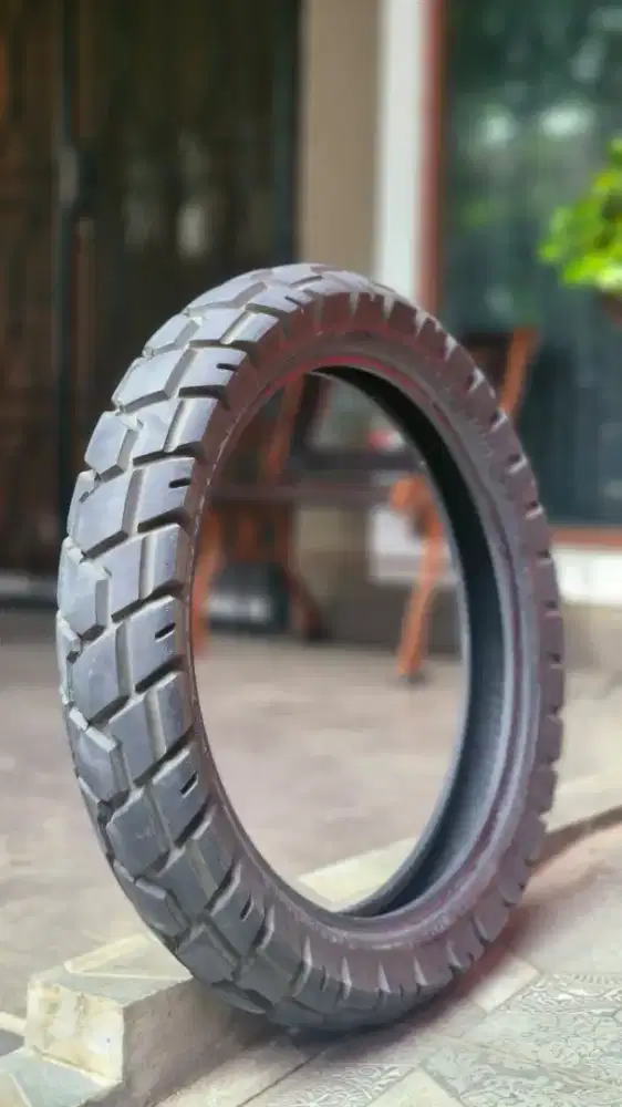 Ban Shinko trailmaster