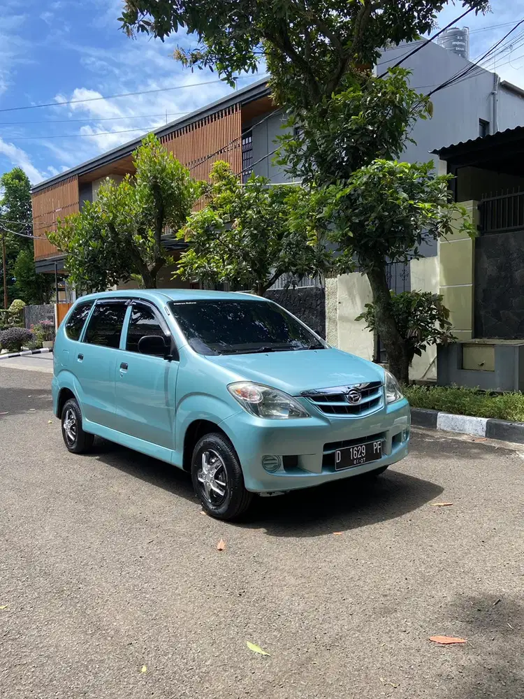 Daihatsu Xenia LI 2006 Bensin