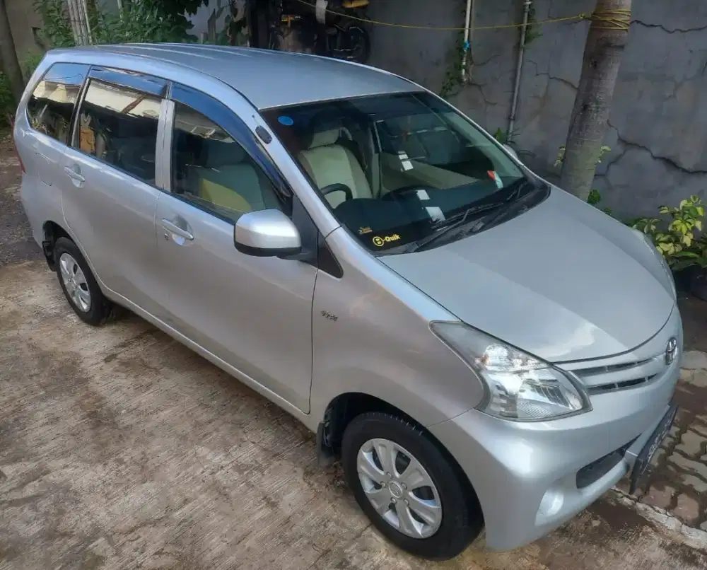 Toyota Avanza E 2012 AT Terawat Kilometer 121 ribu Record