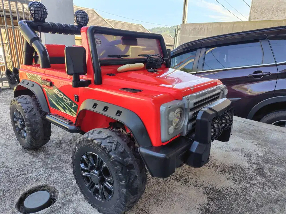 Mobil Remote offroad untuk 2 anak