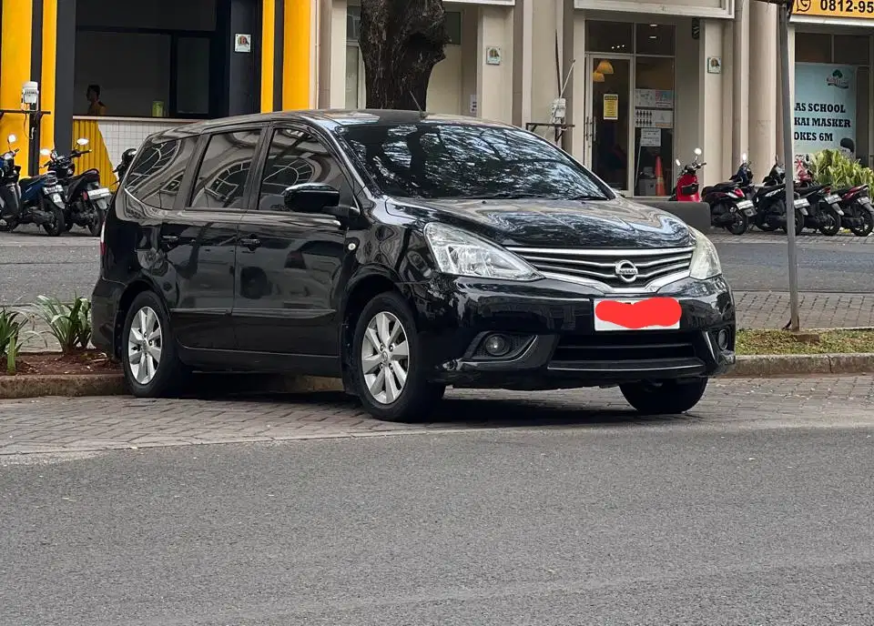 Nissan Grand livina 2014 Bensin