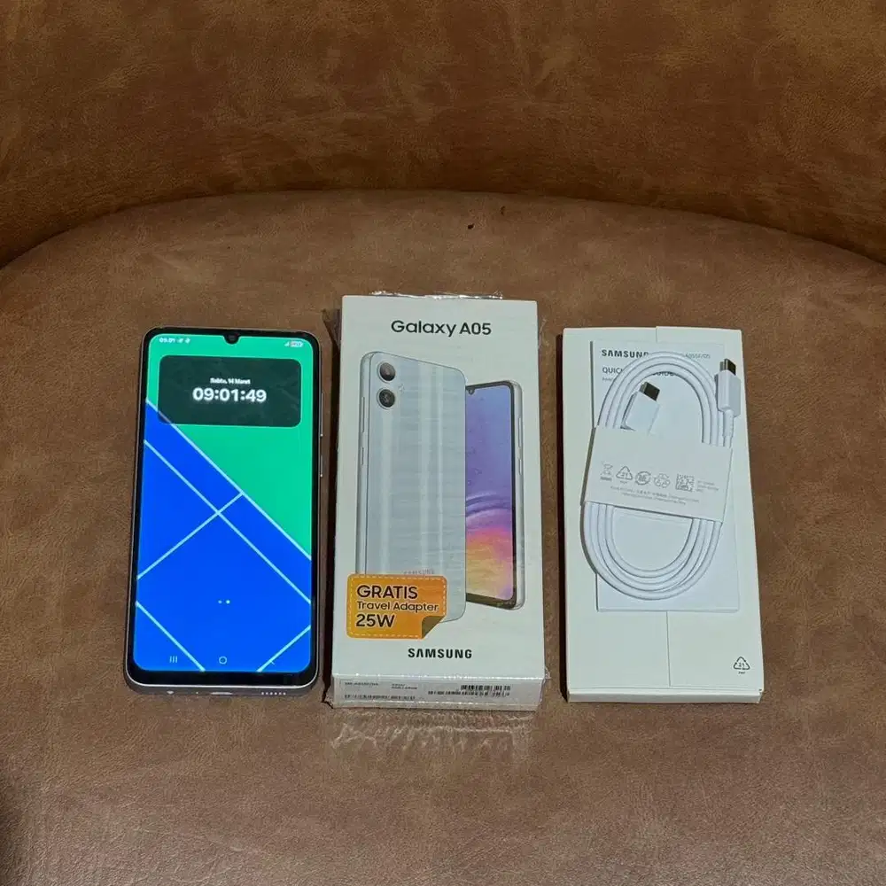 Samsung Galaxy A05 4/64 Silver Ex Garansi SEIN