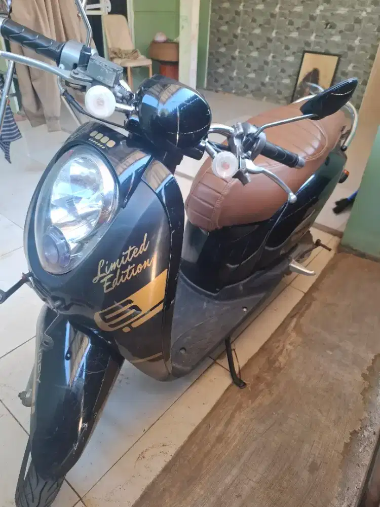 Honda Scoopy tahun 2011