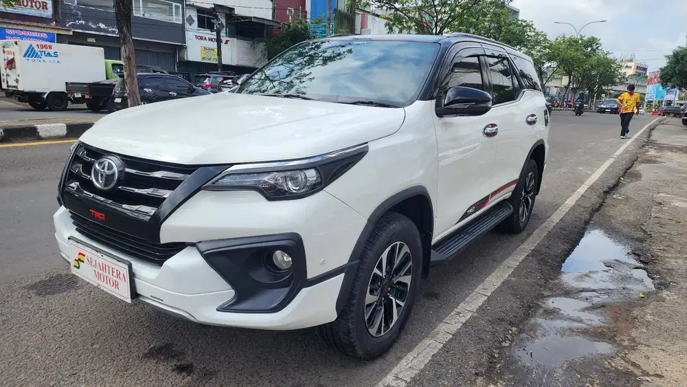 [Best Price] Toyota Fortuner VRZ TRD 2.4 4X2 AT 2018 BG KOTA TGN1