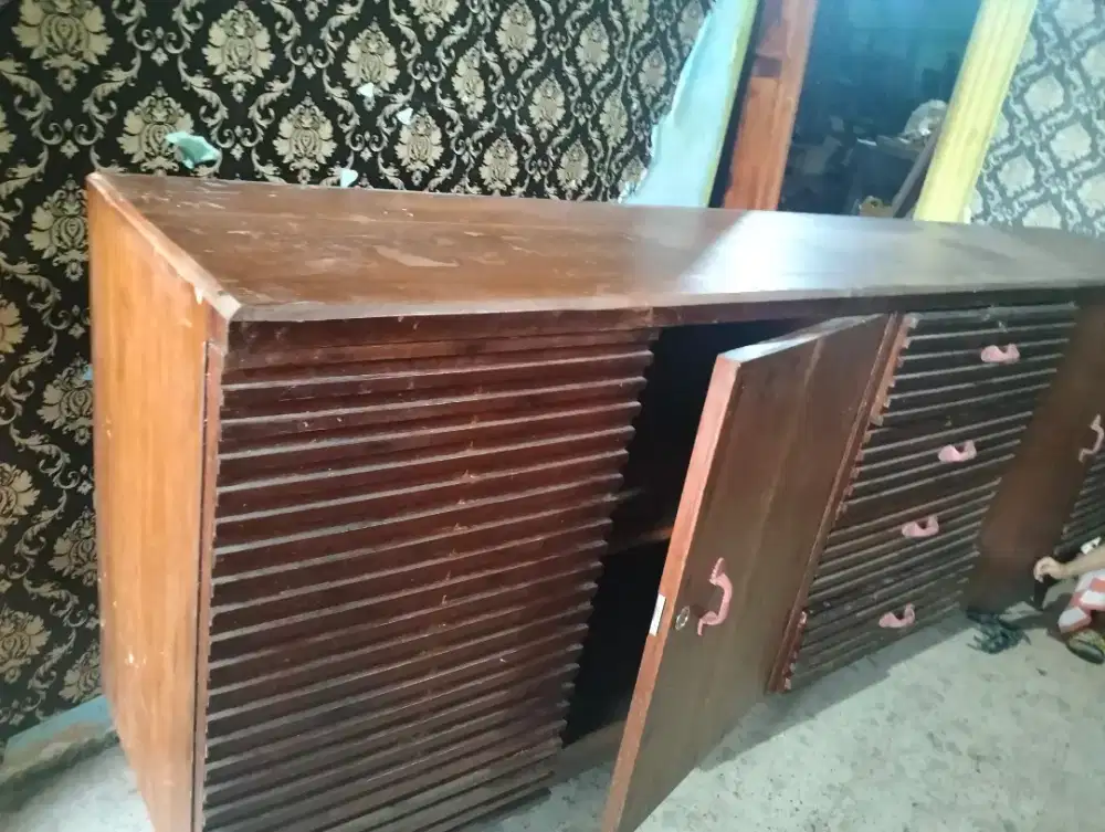 buffet tv jati tua panjang 240cm, tinggi 92cm