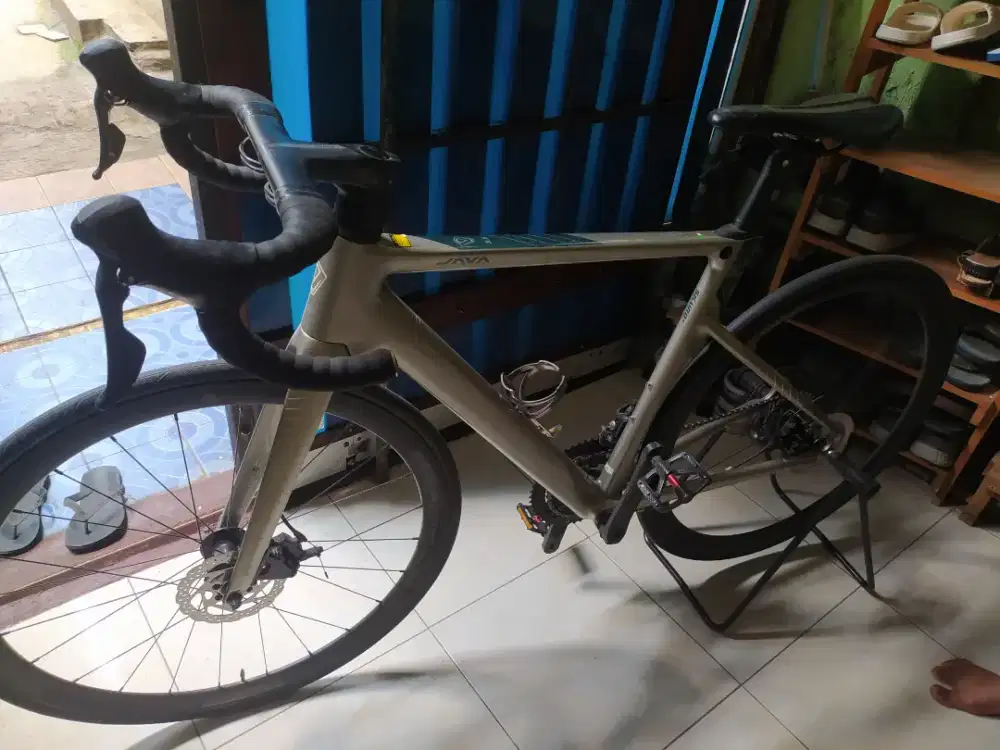Sepeda roadbike Java siluro 6