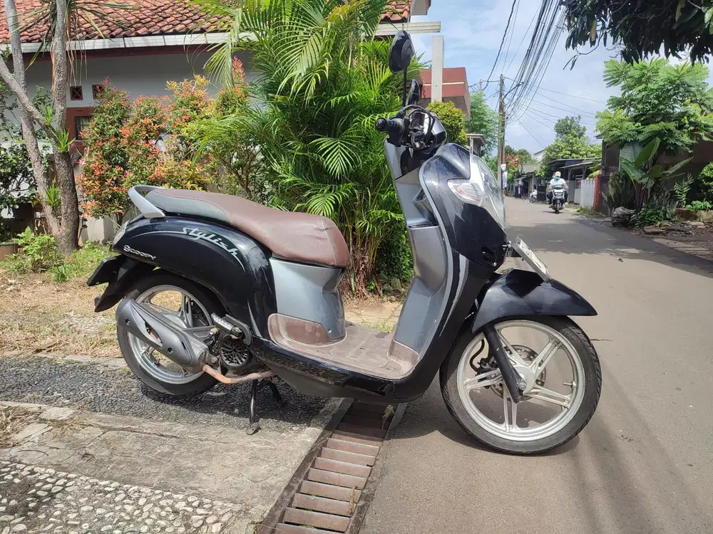 HONDA SCOOPY STYLISH TAHUN 2019 GRESS