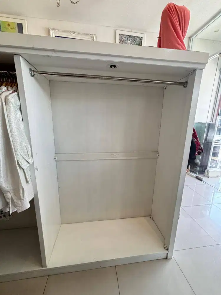 Lemari Kayu Jati - Gawangan Baju Bisa Nego