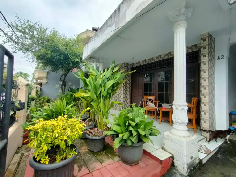 DI JUAL RUMAH TANAH SANGAT LUAS DI DELTA PEKAYON KOTA BEKASI