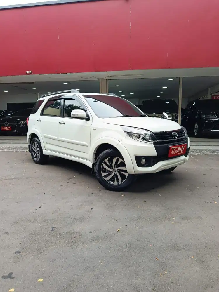 Toyota New Rush 1.5 G AT Facelift DP Ceper Putih