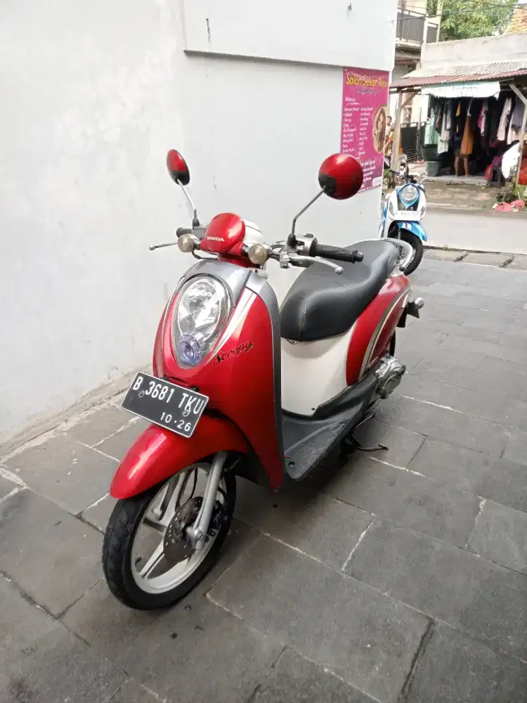 Honda Scoopy tahun 2011 surat lengkap hidup