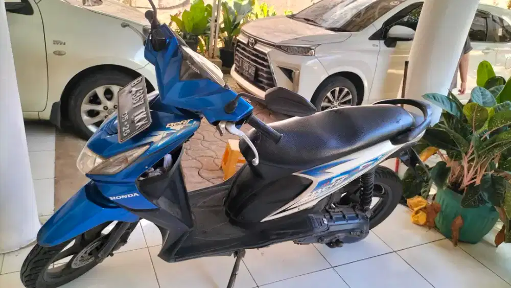 Honda Beat Karbu 2012 istimewa mesin halus sekali