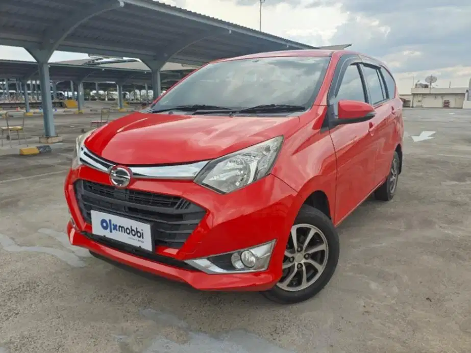 DP MURAH Daihatsu Sigra 1.2 R Bensin-AT 2017 Merah CSXWB