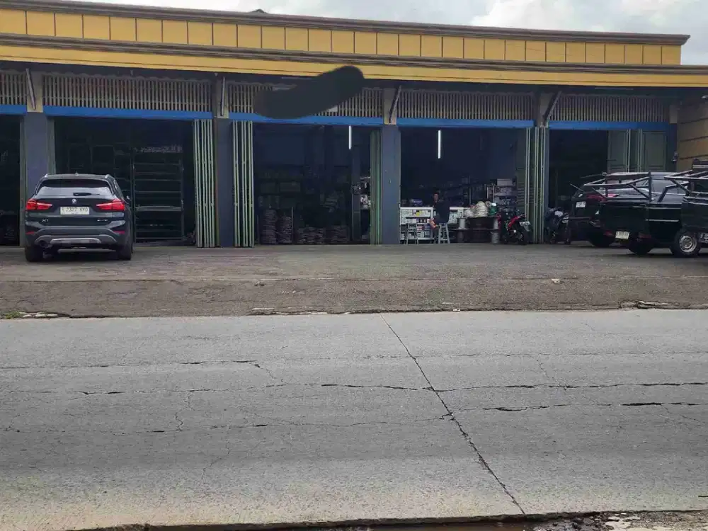 Ruko di jalan raya mustika jaya depan pintu grand wisata jual cepat