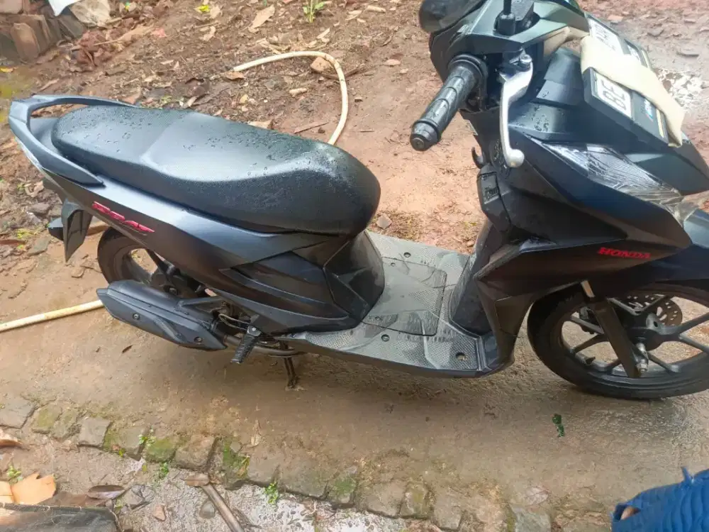 Beat Deluxe 2023 lengkap on