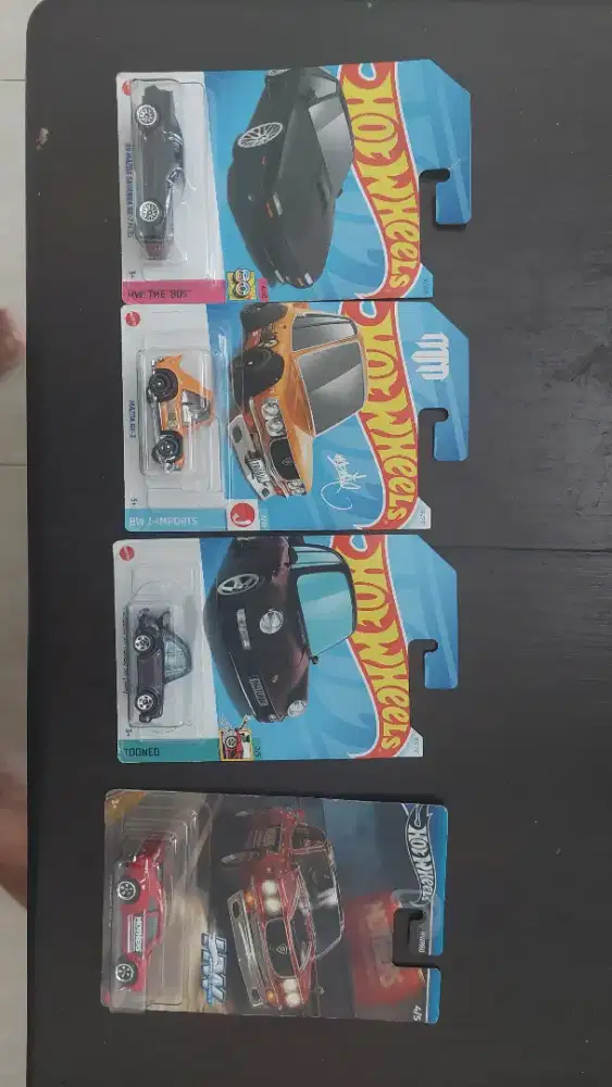 Macam macam hotwheels mazda porsche tooned diecast