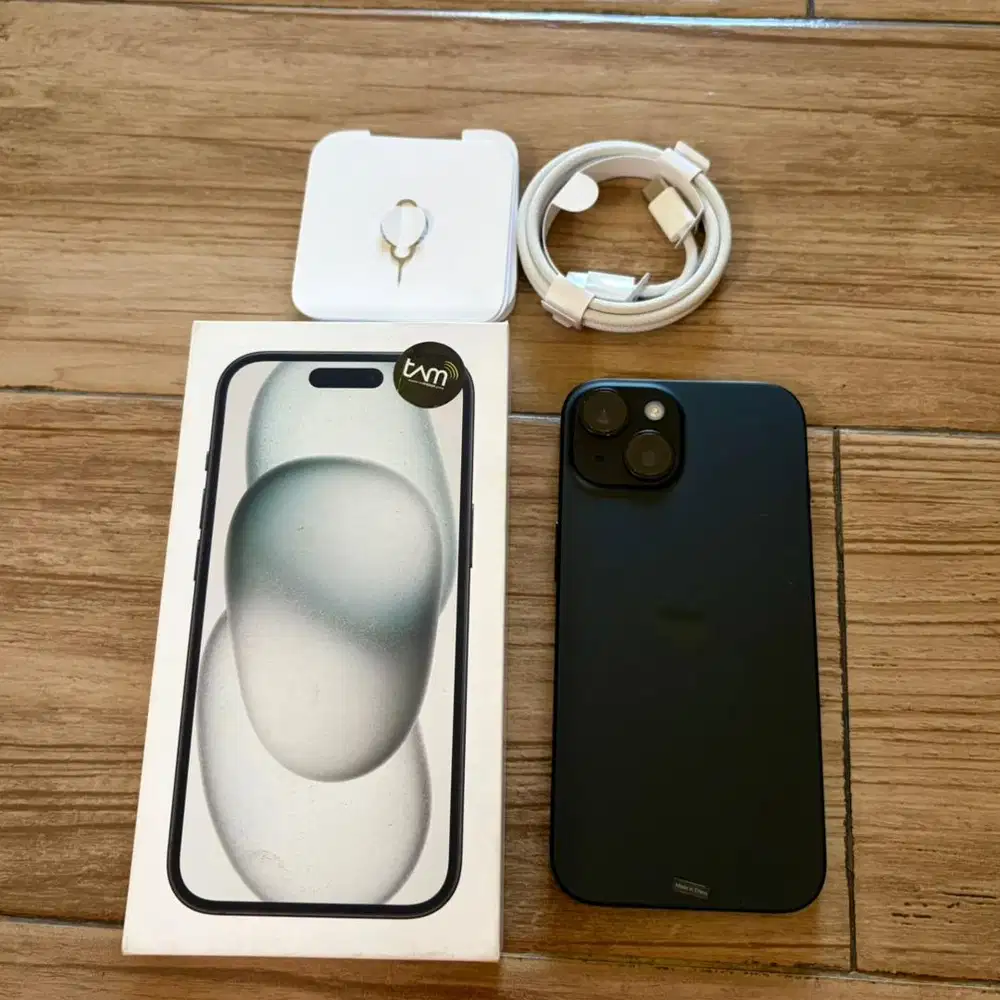 iPhone 15 Black 128 GB iBox