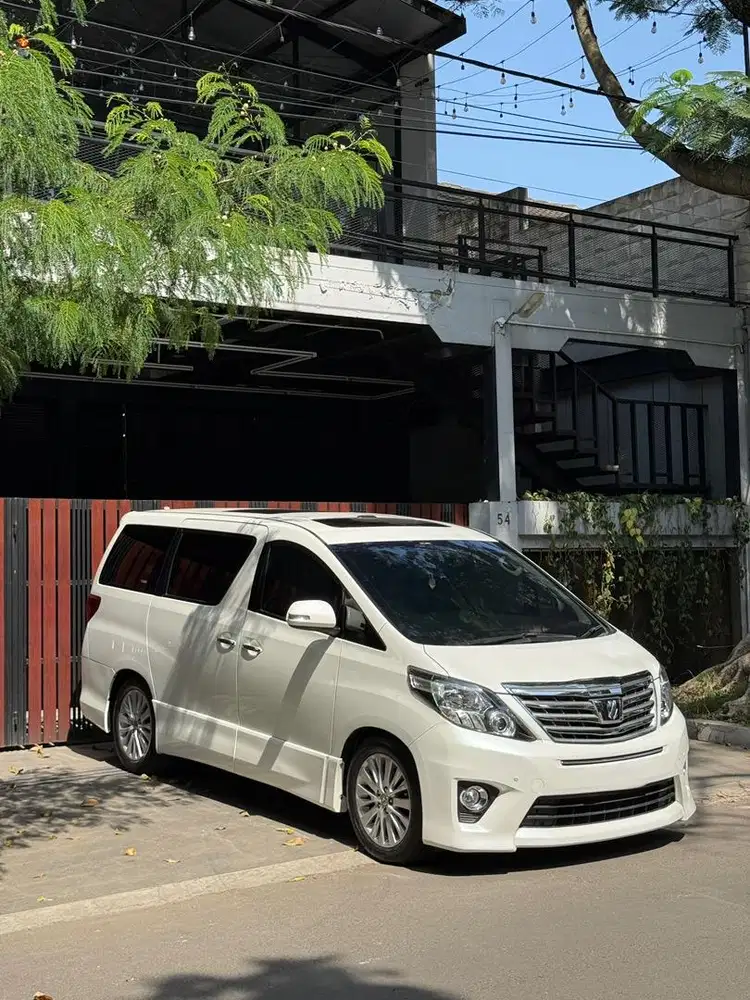 Alphard SC 2013/12 Premium Sound CBU