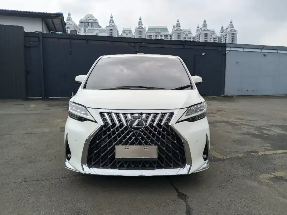 Lexus LM 350 AT 2020, Service Record, Pajak Panjang, Good Condition