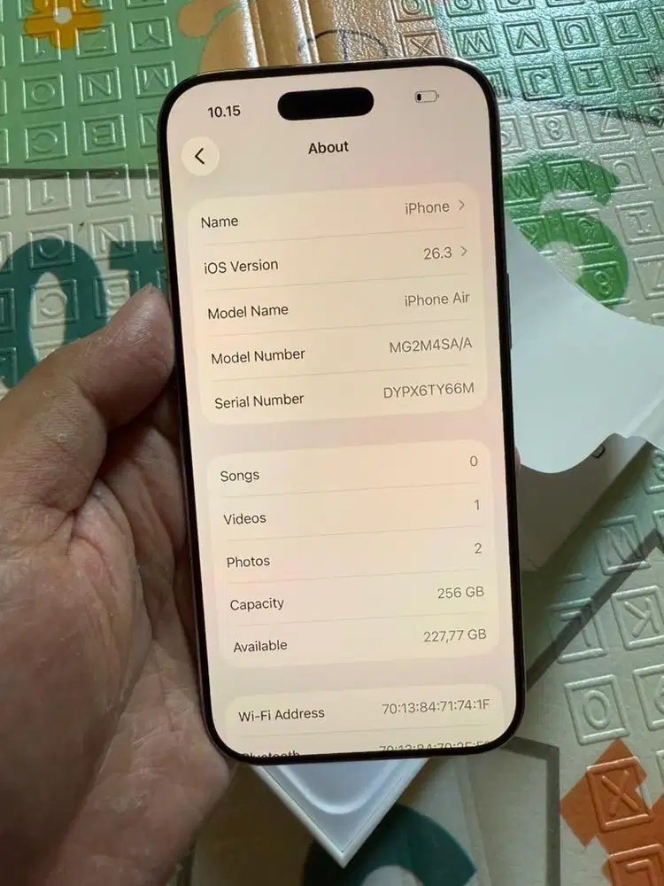 Iphone Air 256 silver garansi oktober 2026