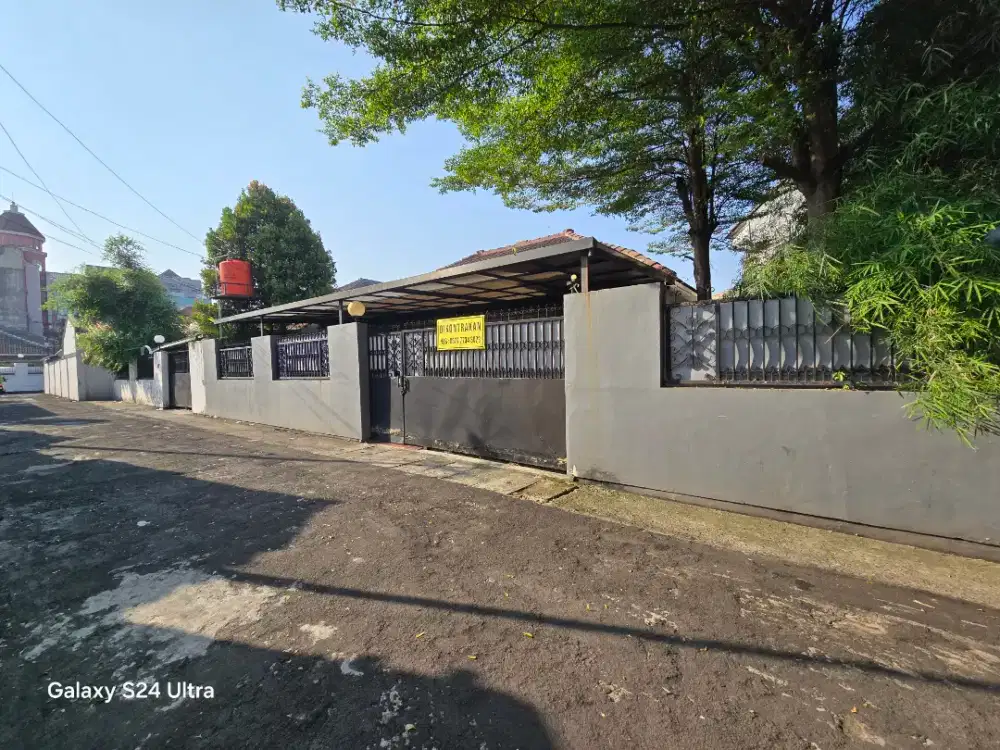 Rumah disewakan/dikontrakan jakarta selatan