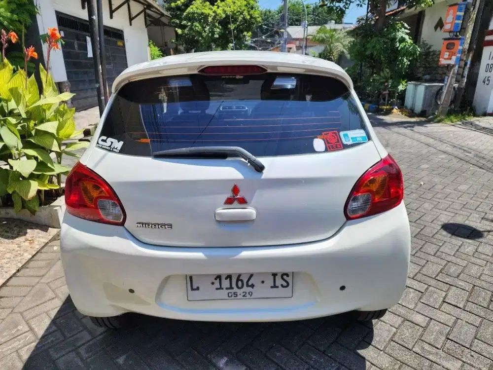 MITSUBISHI MIRAGE 1.2 GLS MATIC 2013 PUTIH ORIANN