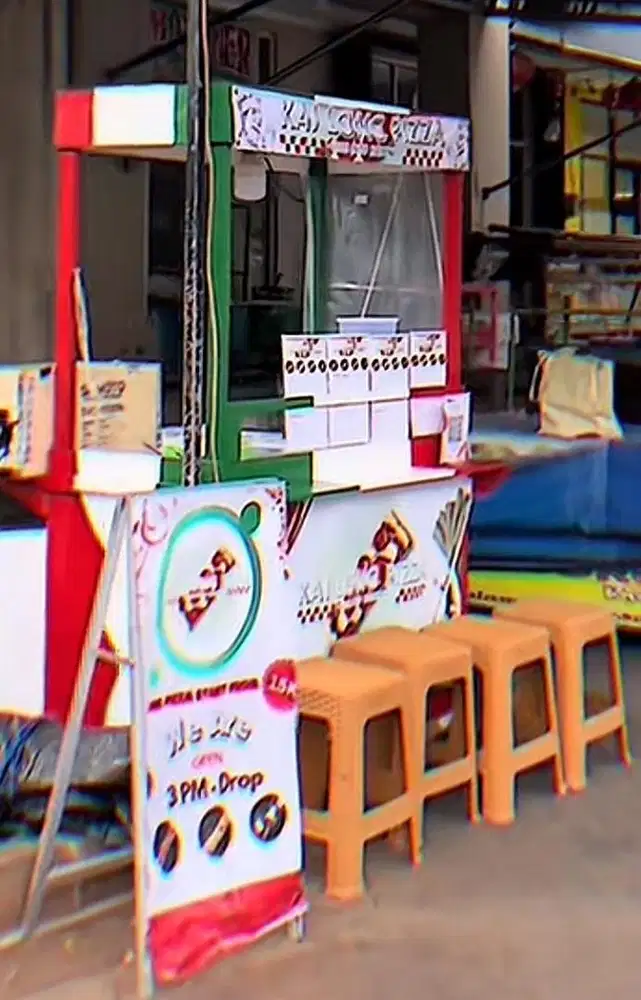 GEROBAK BEKAS JUALAN PIZZA