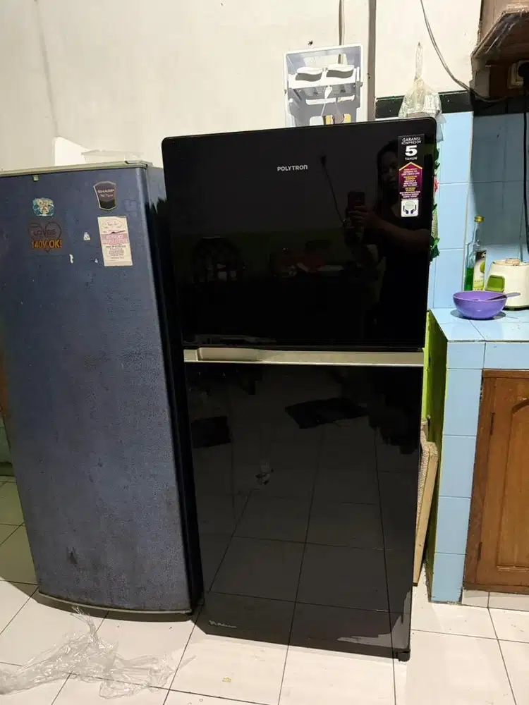 KULKAS POLYTRON 2 PINTU INVERTER