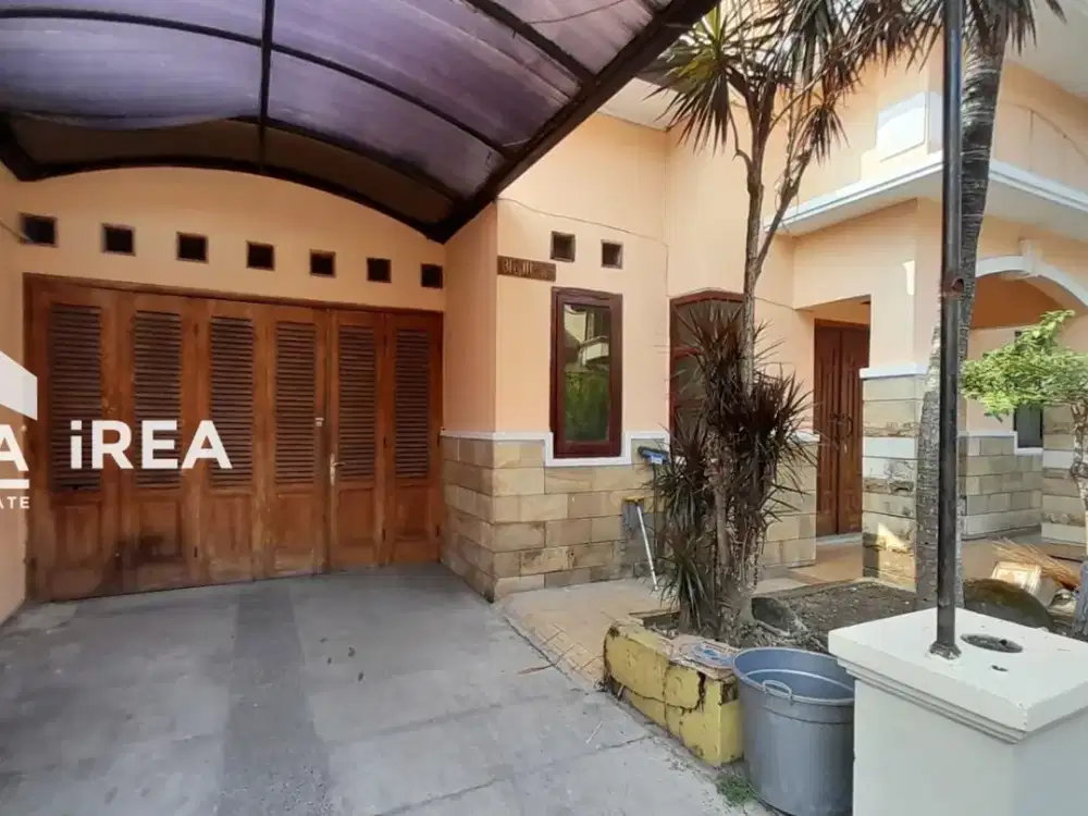 RUMAH 2 LANTAI DISEWAKAN DI COLOMADU DEKAT TOL KLODRAN DAN POLTEKKES SURAKARTA KAMPUS 2