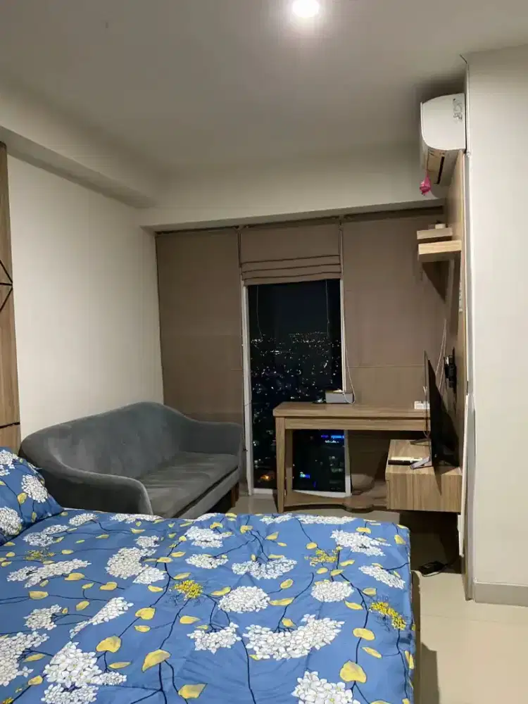 Sewa bulanan apartemen grand kamala lagoon bekasi