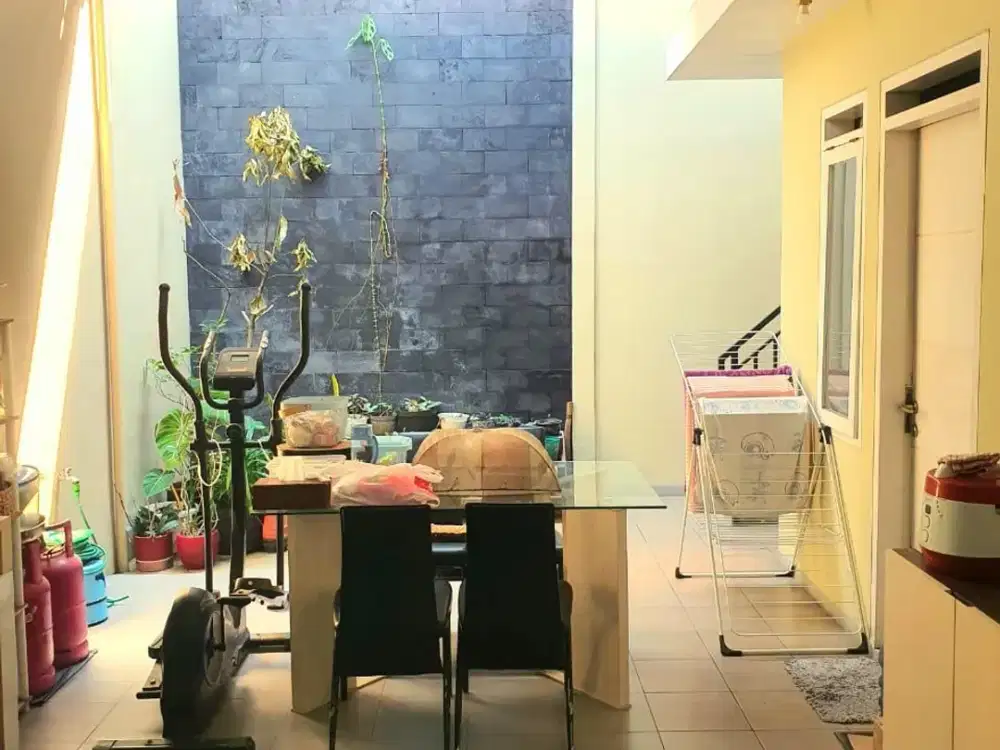 Dijual Rumah Naganingrum Kota Baru Parahyangan Furnished