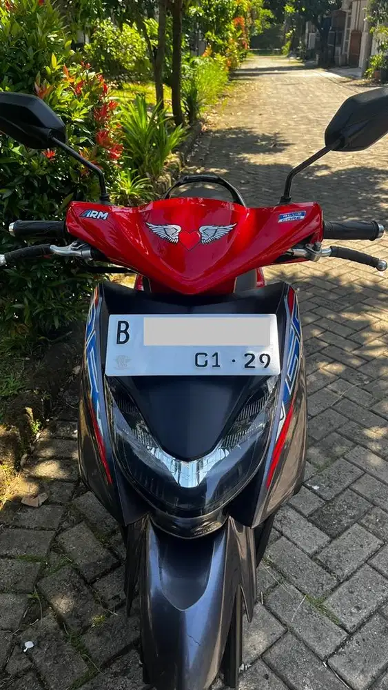 Jual Santuy: Yamaha Mio Gear 125 (2024) – Si Gesit yang Udah Upgrade!