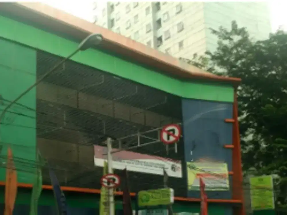 Dijual Gedung 4 Lantai, Ex Universitas Azzahra, Luas 1,000M2, SHM, bisa KPR, Kampung Melayu Jakarta Timur