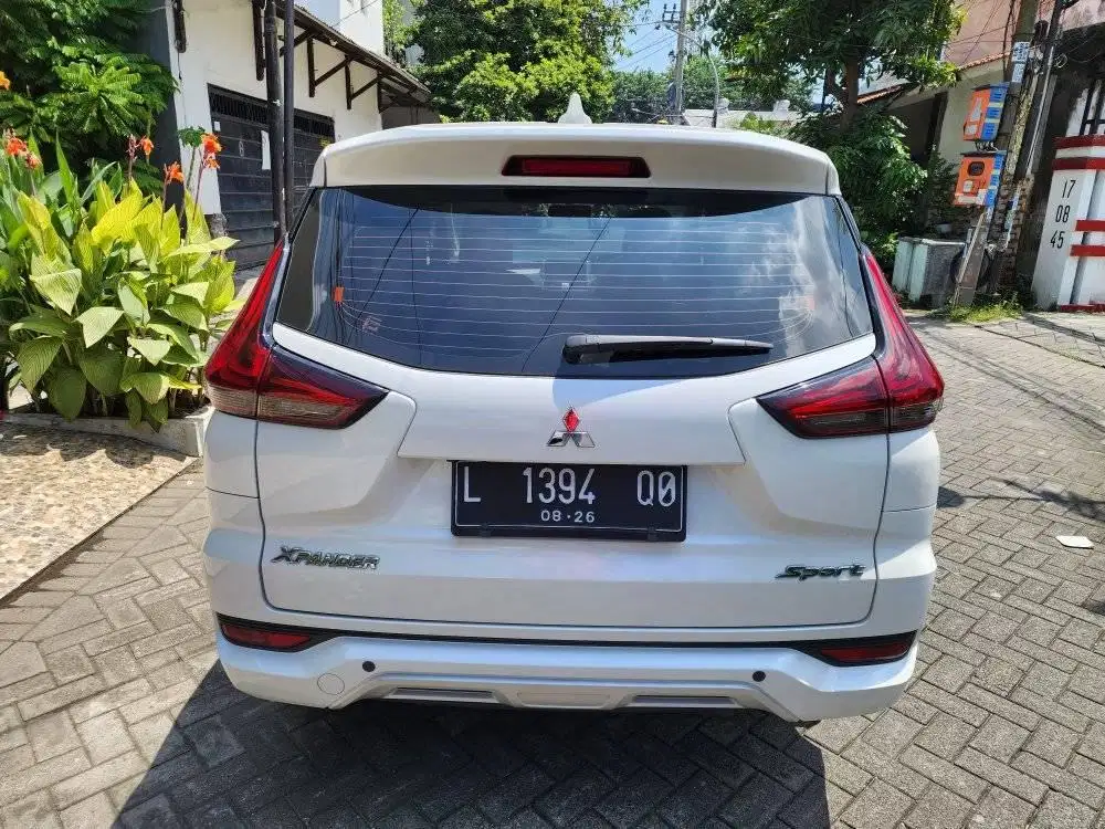 MITSUBISHI XPANDER 1.5 ULTIMATE MATIC 2021 PUTIH SURABAYA