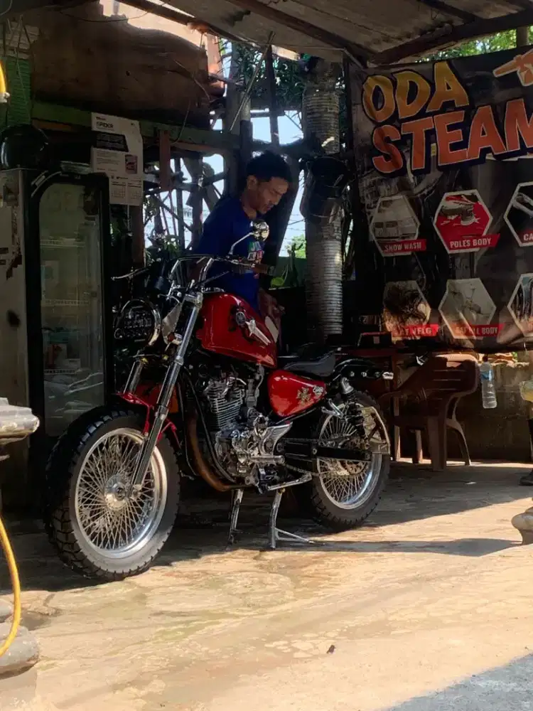 Yamaha Scorpio Custom Bobber