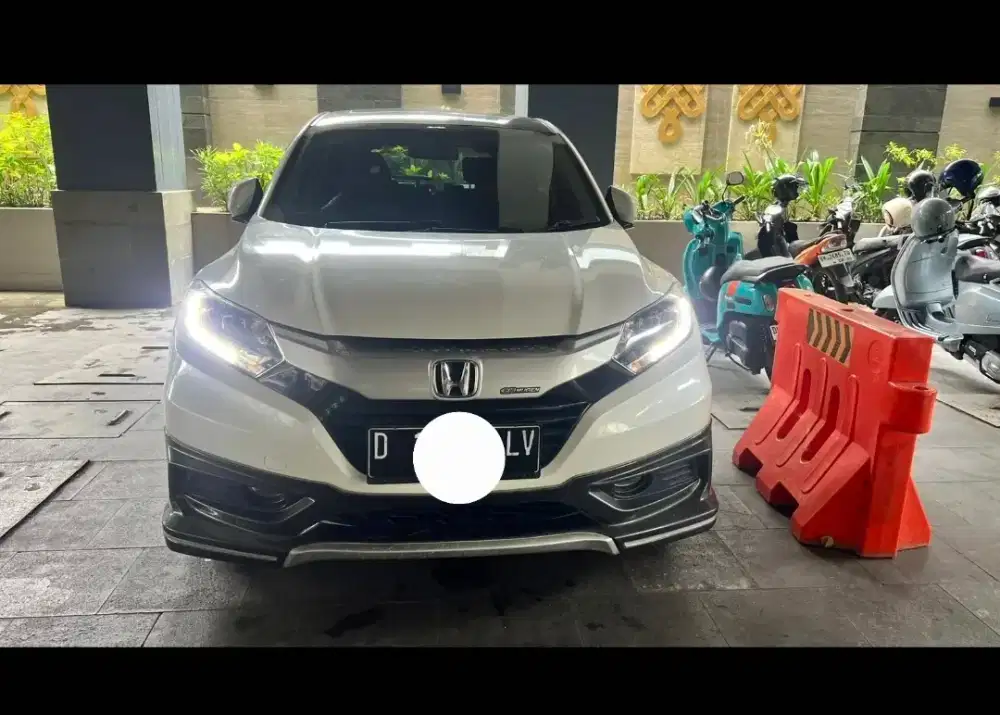 Dijual Cepat Honda HRV 1,8 AT Prestige Mugen