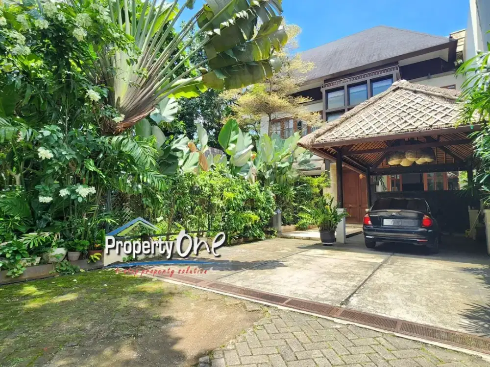 Hidden Gen di BSD City! Rumah Berkonsep Vila Bali Full Furnished di The Castilla