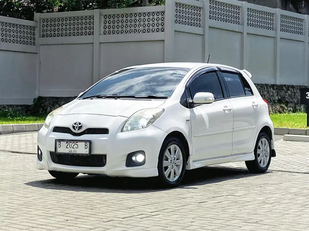 Toyota Yaris 2013 Bensin