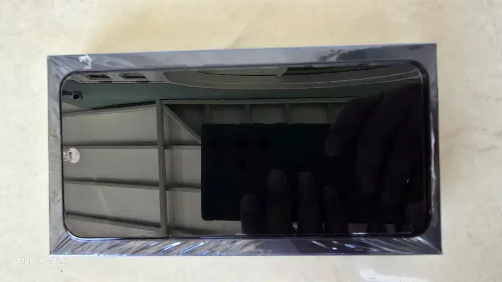 Samsung S22+ Plus Black 8/128GB Full Set Ex Garansi Sein