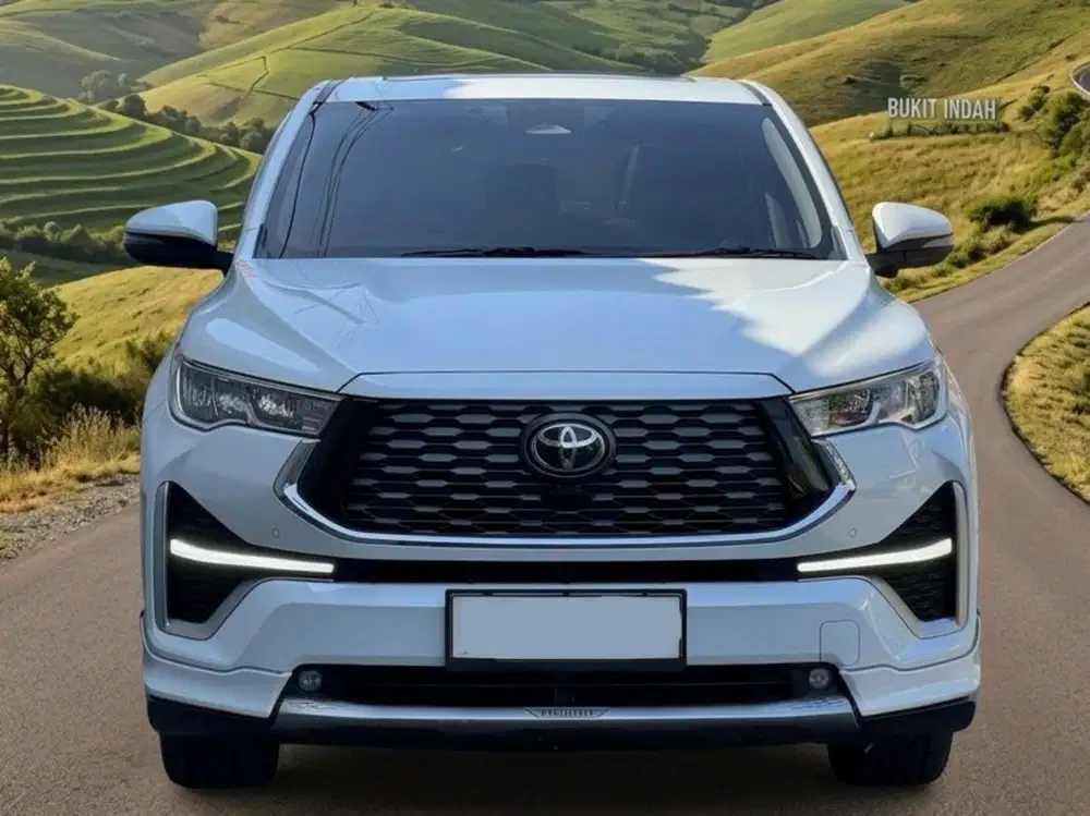 Toyota Zenix 2.0 Q TSS hybrid Modelista CVT Terwat