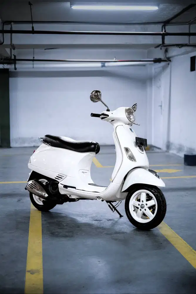 JUAL VESPA MATIC BEKAS/SECOND LX 3VIE 2013 MURAH BERGARANSI
