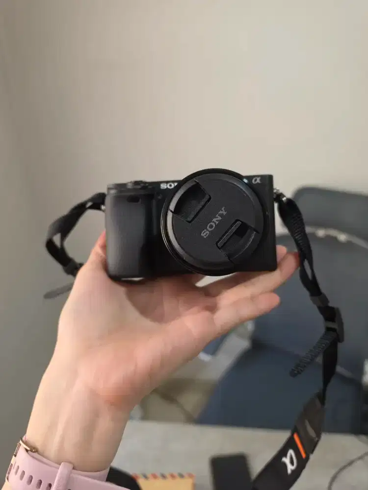 DIJUAL CEPAT KAMERA SONY A6400 BARU