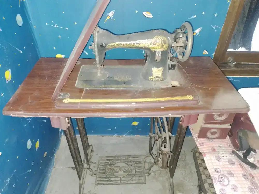 Mesin jahit & Jahit Mesin