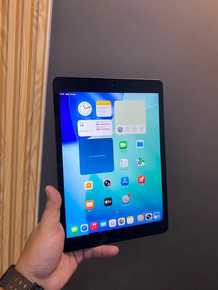 IPAD GEN 8 32GB MULUS LIKE NEW