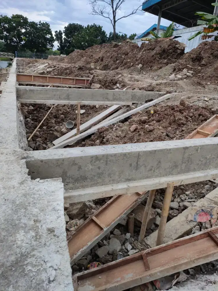 Cut and fill bongkar bangunan tua bongkar beton land clearing