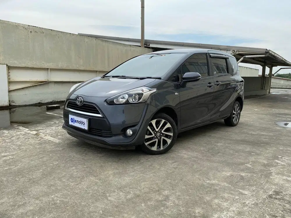 KM Low Nego Harga Murah Toyota Sienta 2017 UIV
